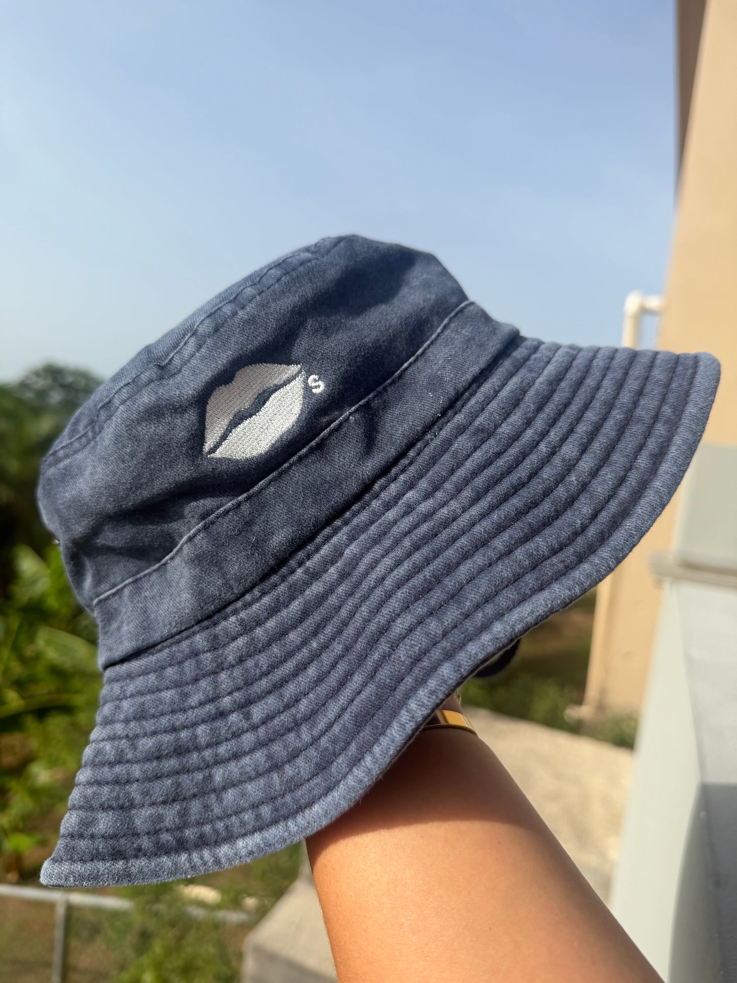 Sojairy Bucket Hat in Blue Denim