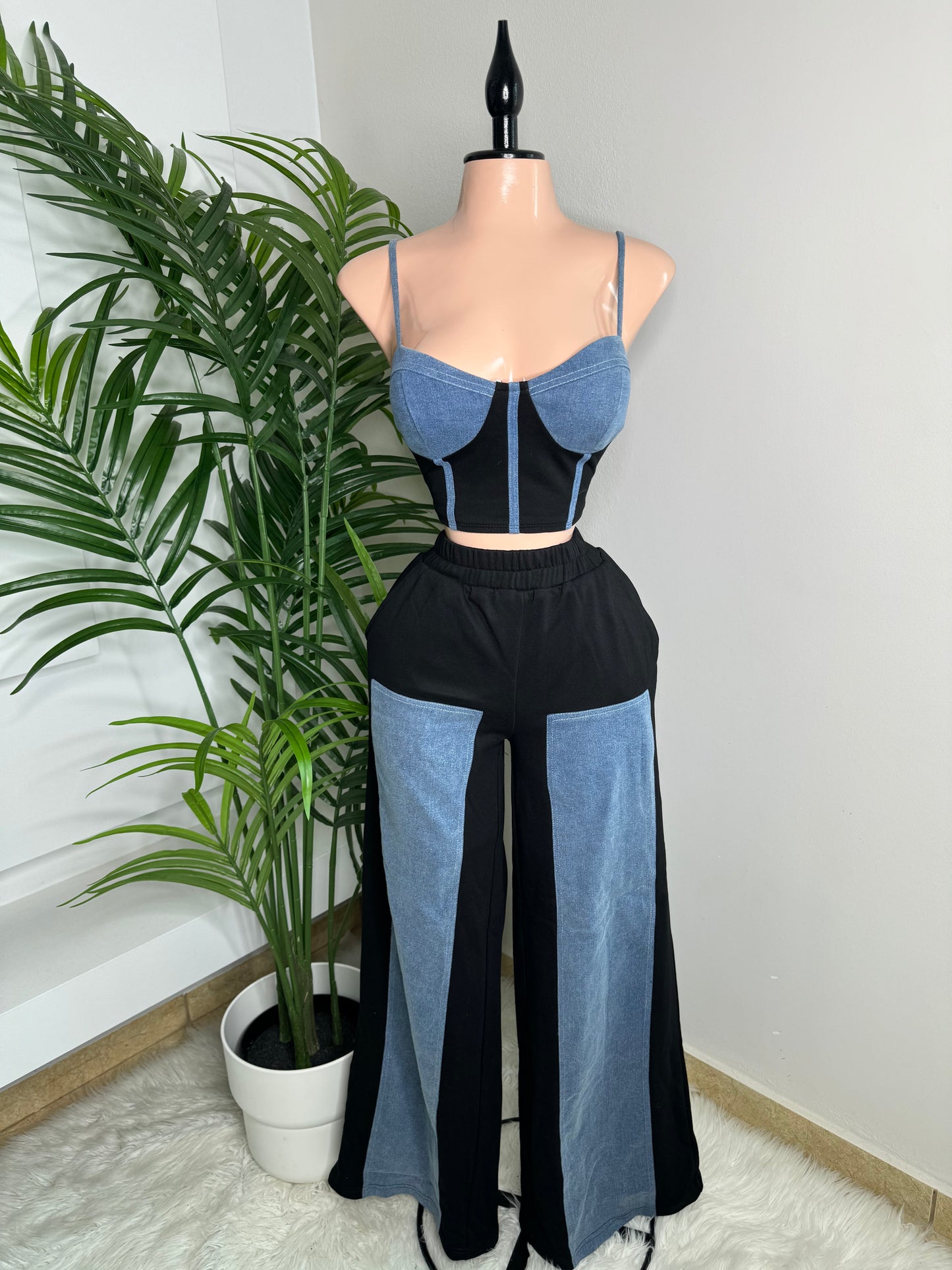 Jeans and Sweaters Set