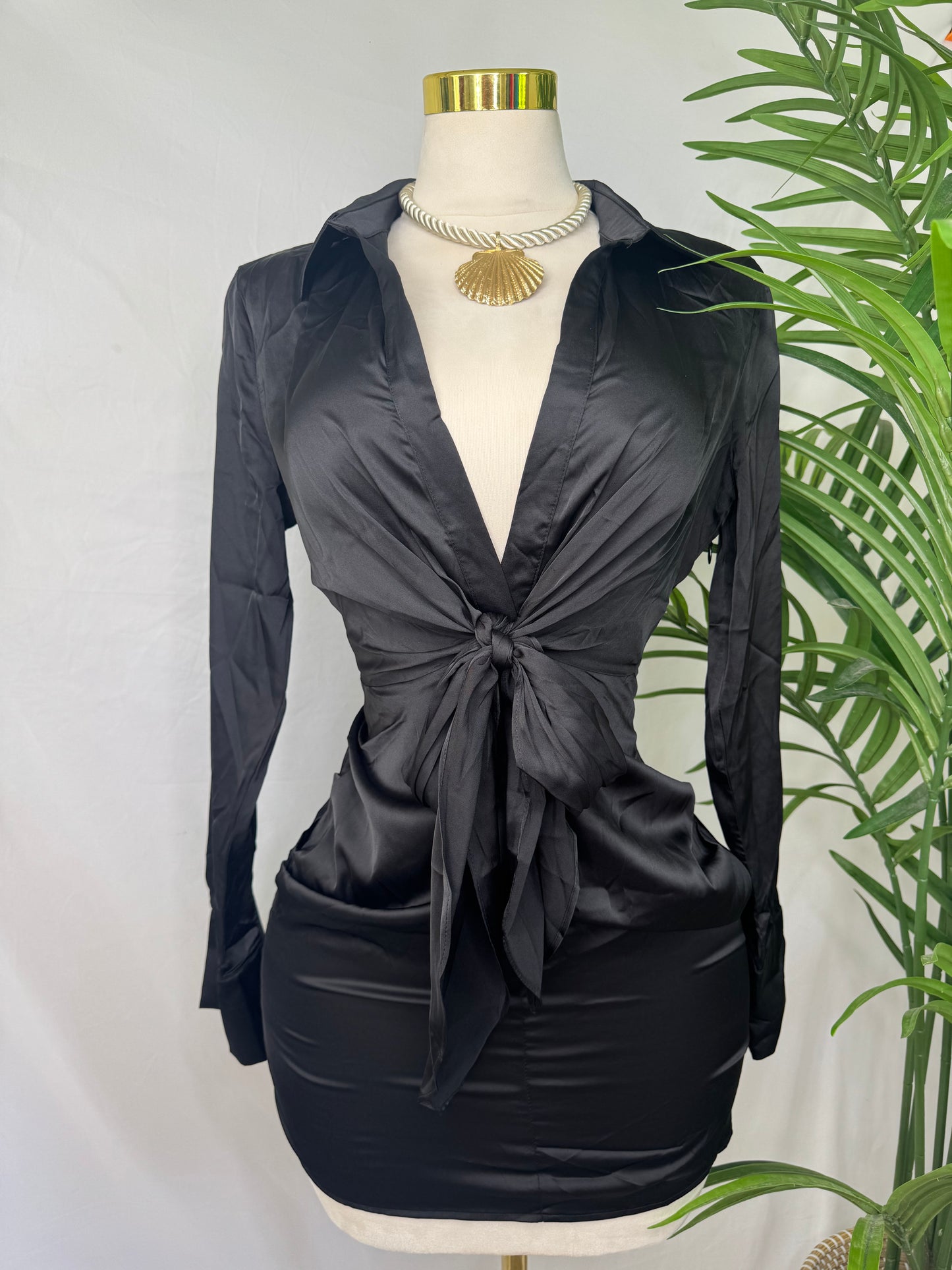 Cintura Perfecta Black Dress