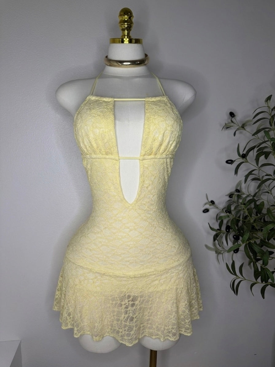 Lace Princess Dress in Yellow