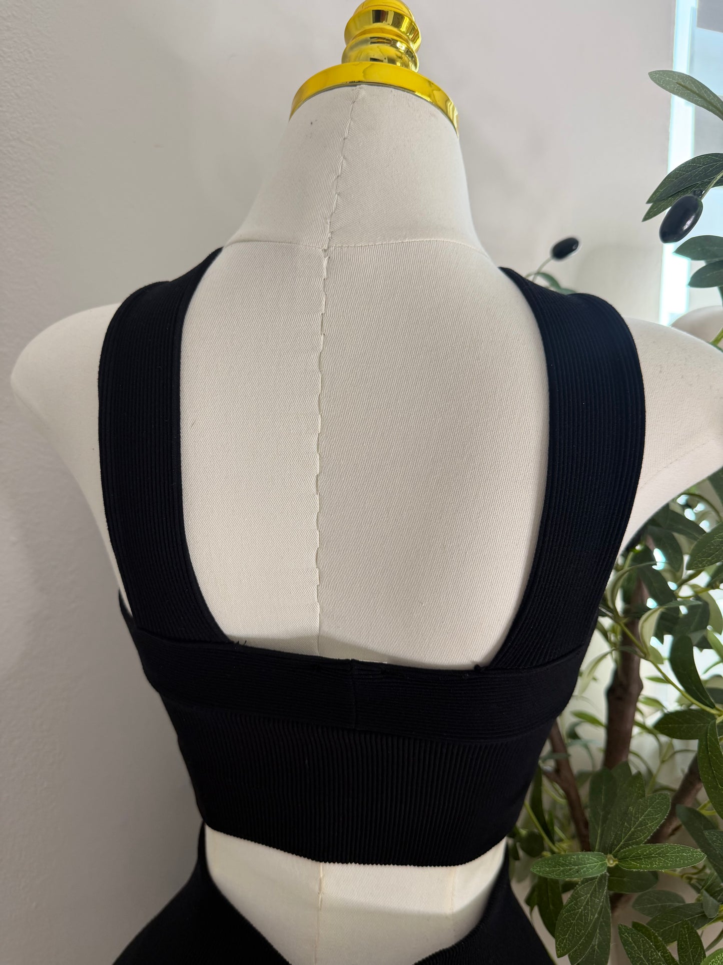 Top Cuello Cruzado (Moldeador)