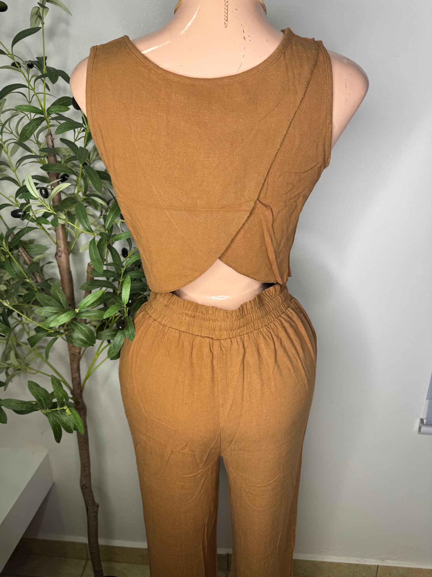Set hilo Pantalón y top BROWN