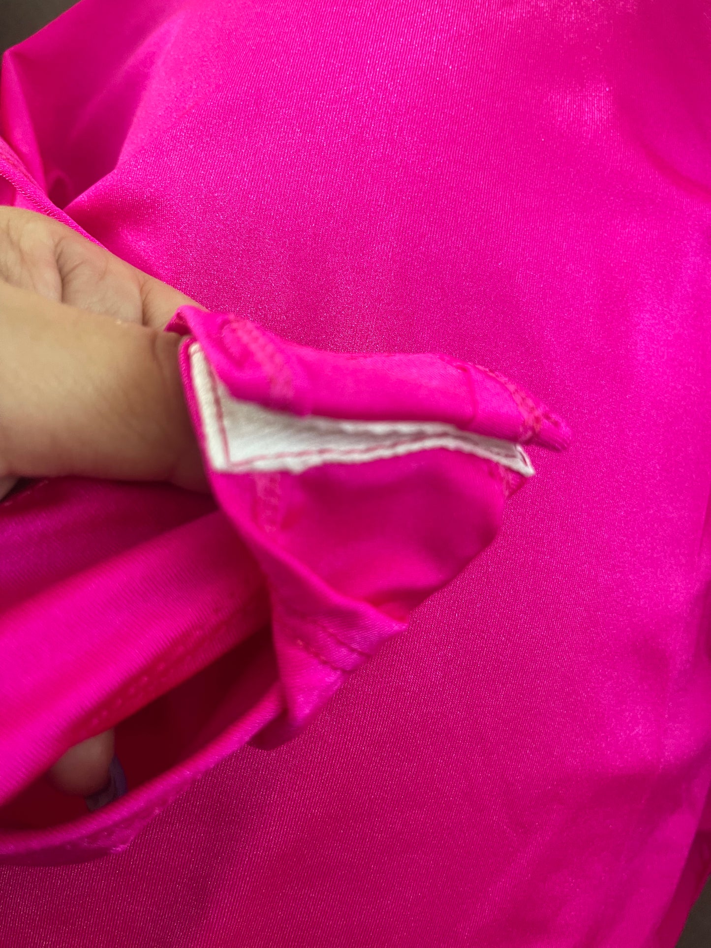 Sleek Bodysuit in Barbie Pink ๐