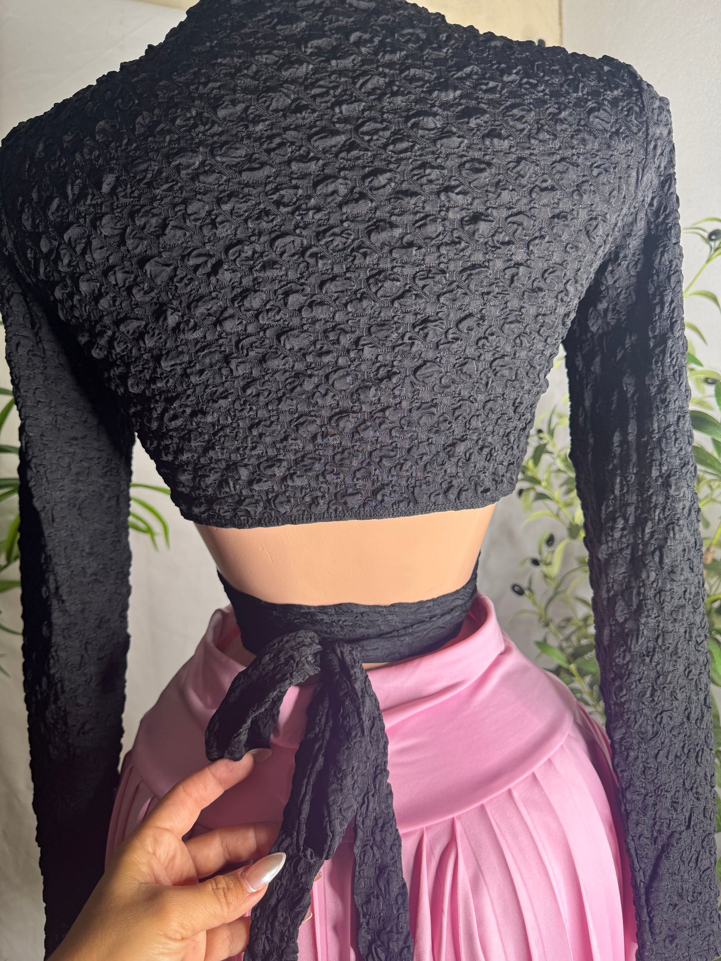 Crossed Top