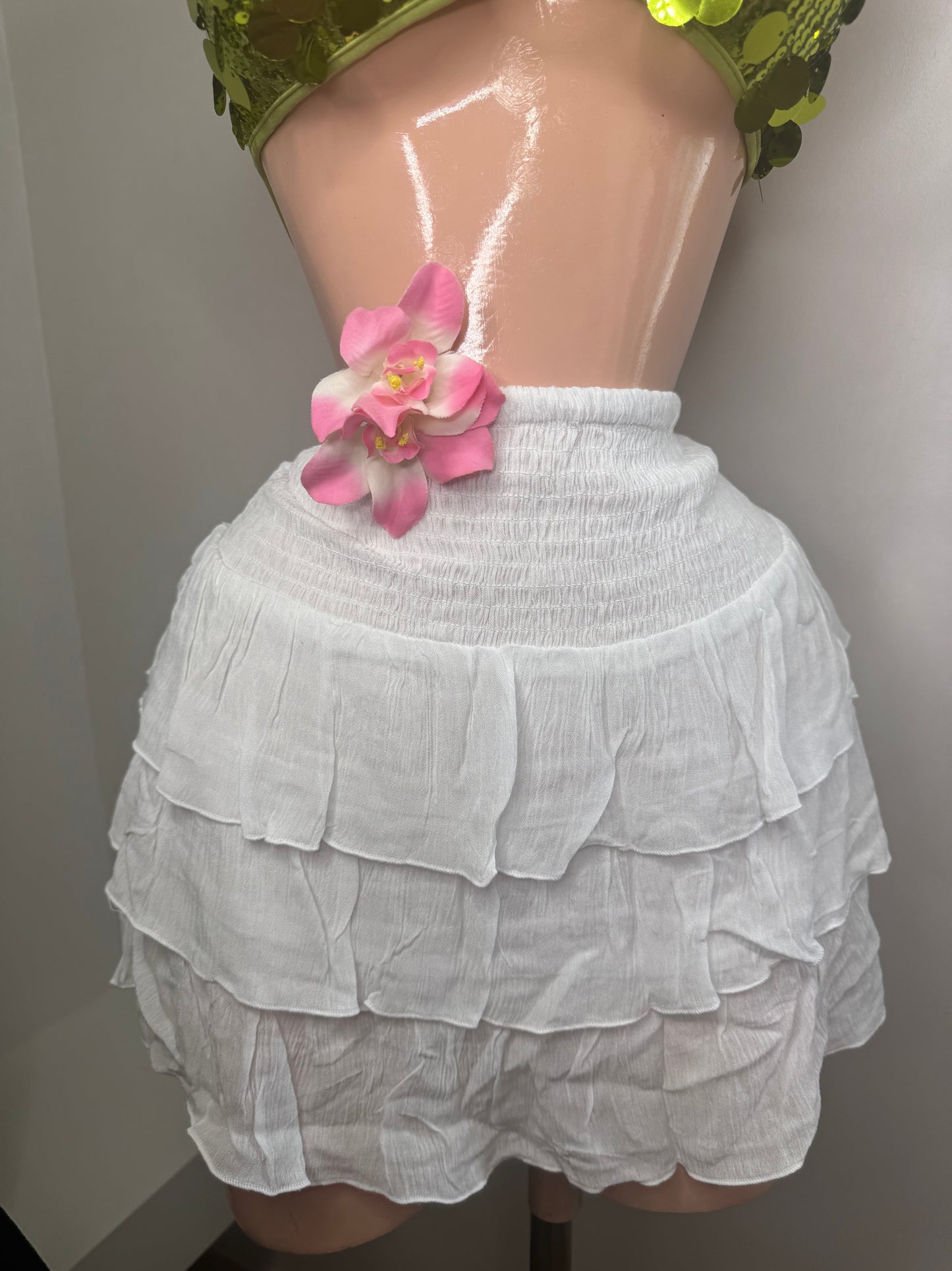 Ruffle Hilo Skirt White