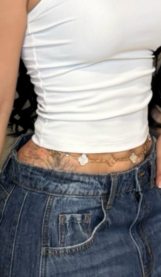 Clover Chain Belt in Gold
