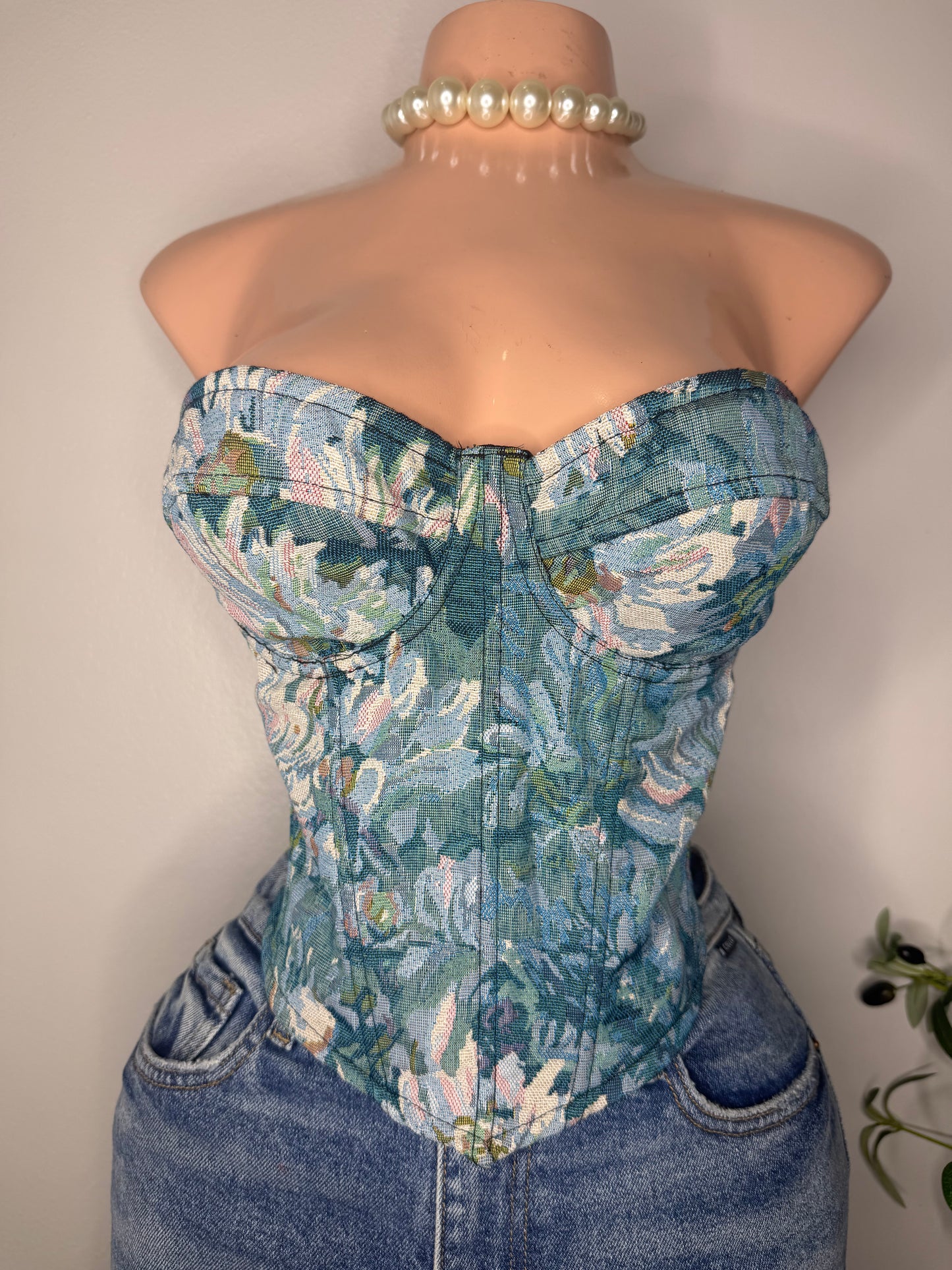 Italy Inspo Bustier